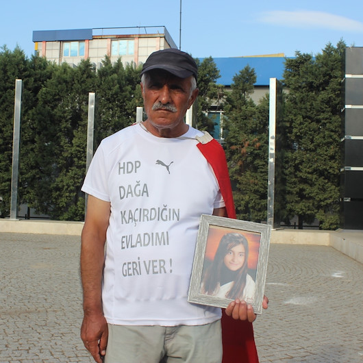 Kızı PKK tarafından kaçırılan baba Ankaraya Ümit Yürüyüşü başlattı