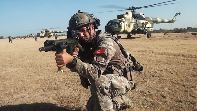 Azerbaycan'daki 'Üç Kardeş 2021' tatbikatından yeni görüntüler