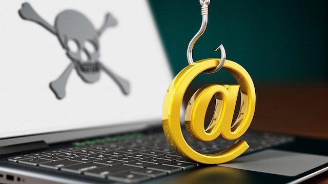 Yurt dışından gönderilen e-postalara karşı uyarı: Linke tıklamayın