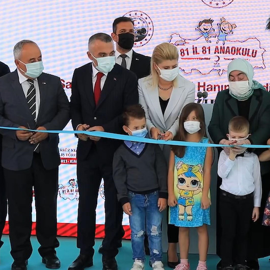AK Partili Binali Yıldırımın eşi Semiha Yıldırım Kırklarelinde anaokulu açılışı yaptı