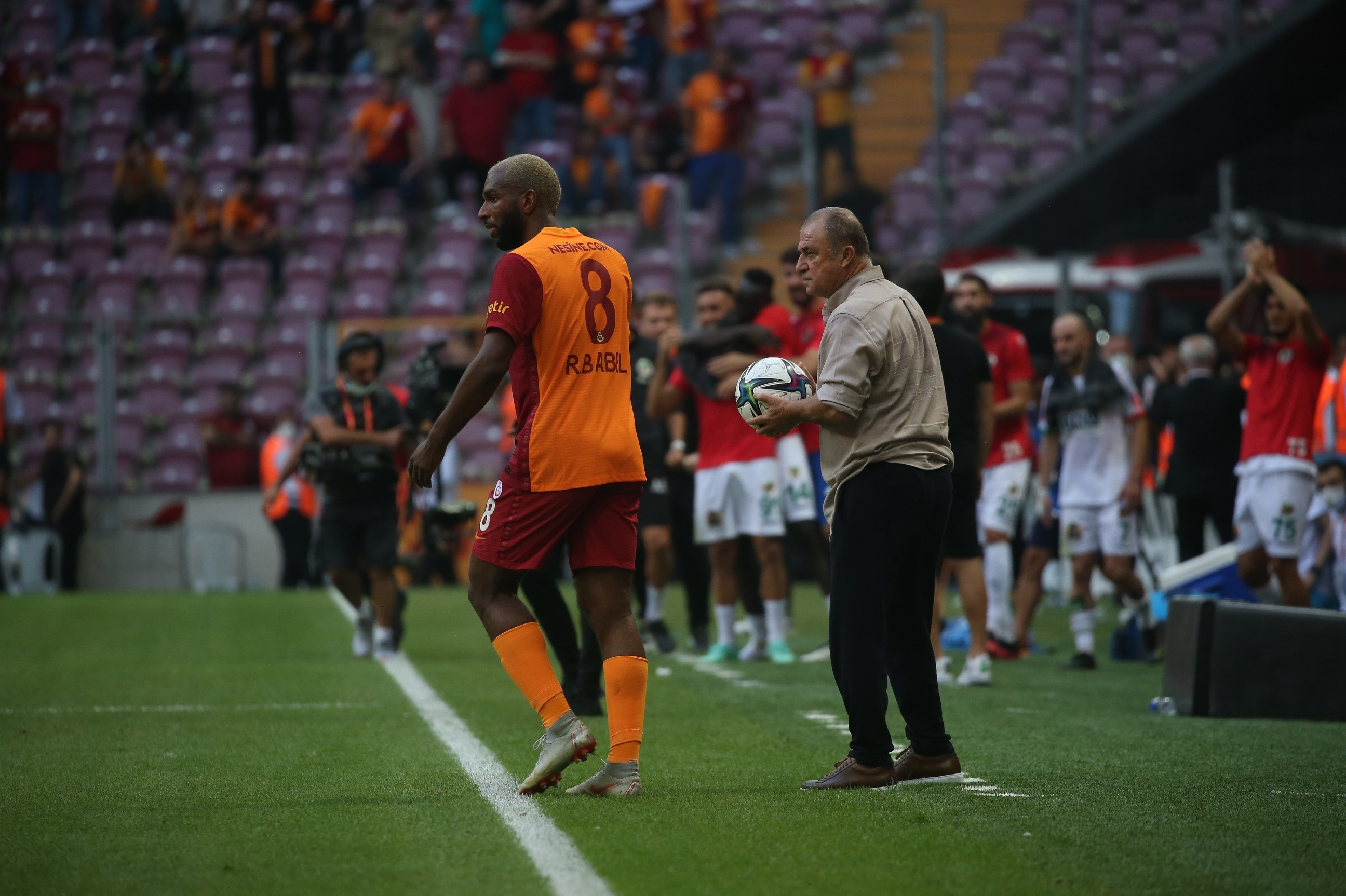 Babel, bu sezon toplam 12 maçta (410 ) forma giyerken sadece 1 asist yapabildi.
