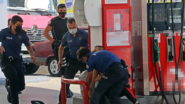 Antalya'da akaryakıt istasyonunu patlatmak isteyen şahıs etkisiz hale getirildi