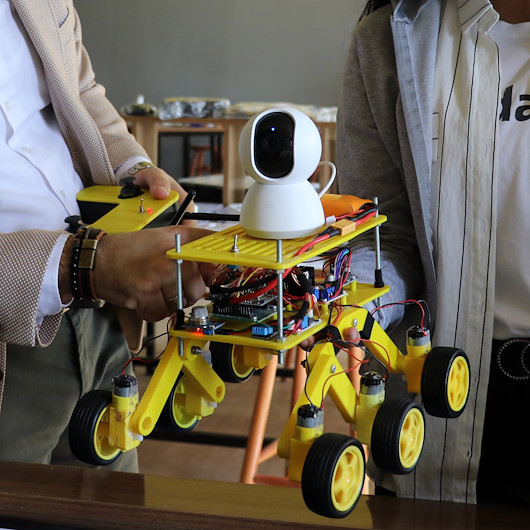 Ağrılı lise öğrencileri arama kurtarma robotu geliştirdi