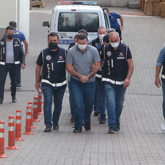 Kayseri'de FETÖ şüphelileri gaybubet evinde sahte kimliklerle yakalandı