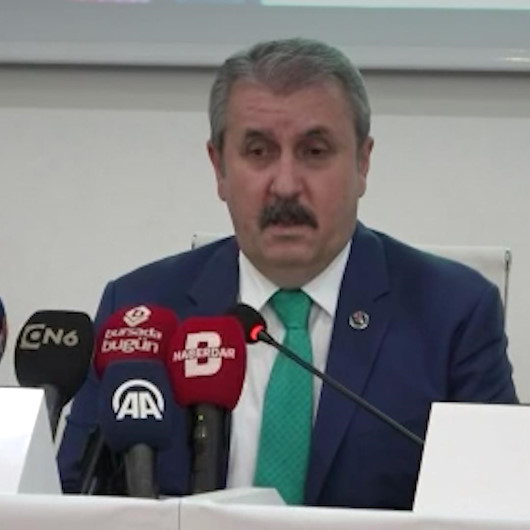 BBP Genel Başkanı Destici: Türk ve Müslümanların gururlanacağı ve herkesin gıptayla baktığı bir binanın açılışını bile küçümsemenin izahı yok