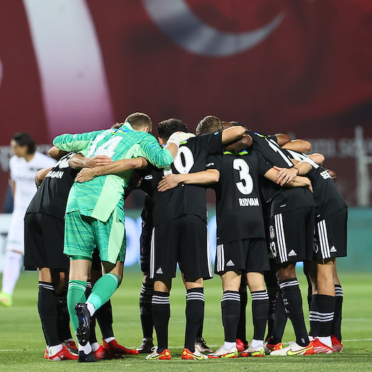 Beşiktaşlı futbolcunun korkunç istatistiği: Taraftarlar çılgına döndü