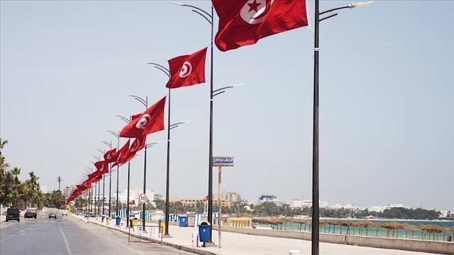 تونس .. تجديد تجميد أرصدة وموارد اقتصادية لـ43 شخصا