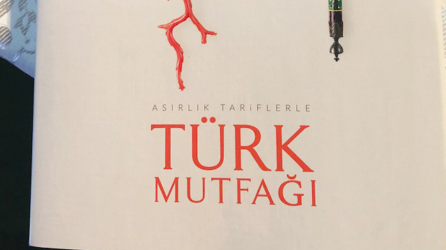 Asırlık Tariflerle Türk Mutfağı kitabı
