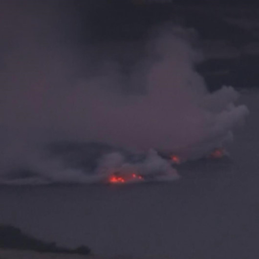 La Palma’daki Cumbre Vieja Yanardağı’ndan çıkan lavlar Atlantik Okyanusu’na ulaştı