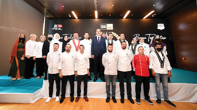 Konya Büyükşehir Belediye Başkanı Uğur İbrahim Altay, Konya yemek kültürünün tanıtılması adına önemli faaliyetler yürüttüklerini söyledi.
