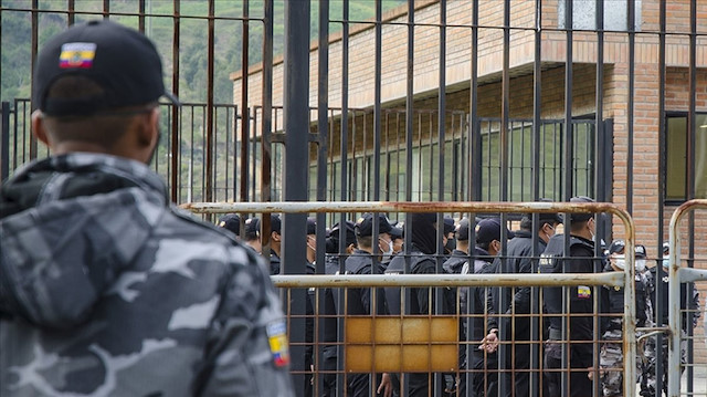 Ekvador'da cezaevinde çeteler arasındaki çatışmalarda ölenlerin sayısı 100'e ulaştı