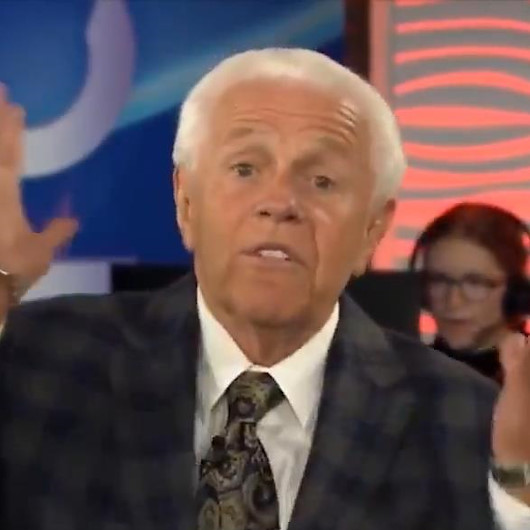 Evanjelik Papaz Jesse Duplantis: İnsanlar yeterince bağış yapmadığı için İsa dünyaya dönmüyor