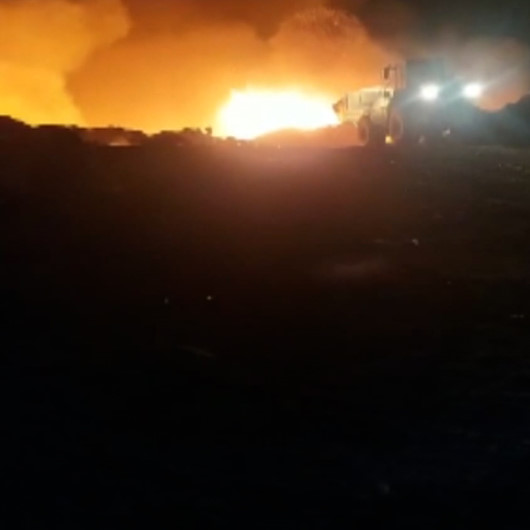 Ankarada çöplükte patlama sonrası yangın çıktı