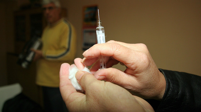 Grip aşısı üç gruba ücretsiz yapılacak