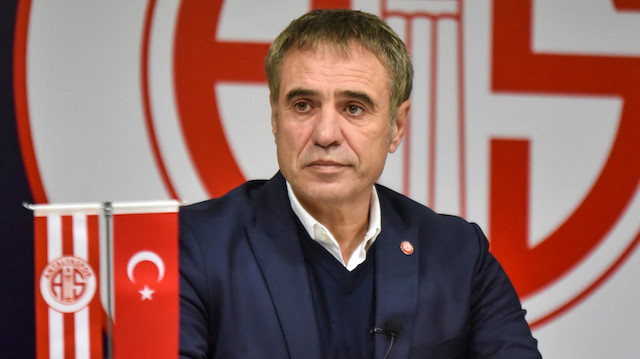 Ersun Yanal, Antalyaspor'da 1.26 puan ortalaması elde etmişti.