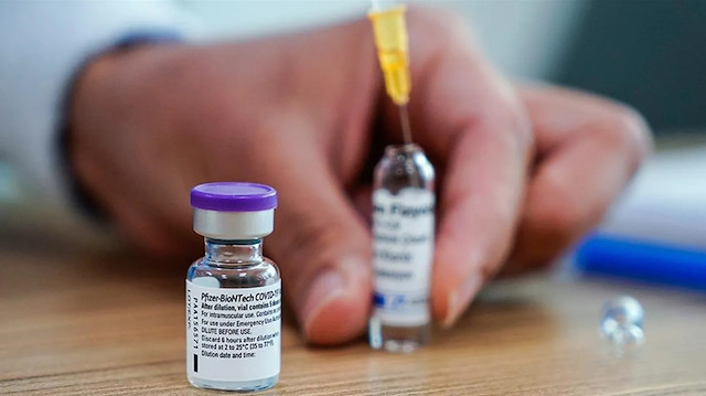 Sağlık Bakanlığı harekete geçti: Üçüncü doz BioNTech aşıları yapılacak