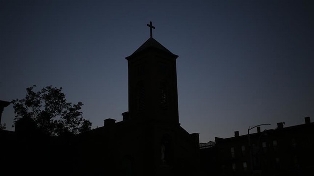 Korkunç rakam: Fransa'daki kiliselerde 216 bin çocuk cinsel istismar mağduru