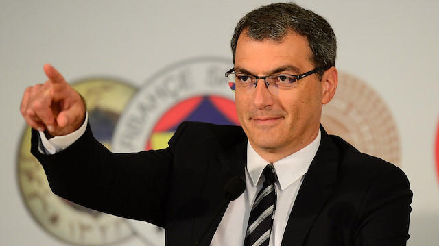 Damien Comolli, Fenerbahçe'de futbol direktörlüğü görevini üstlenmişti.