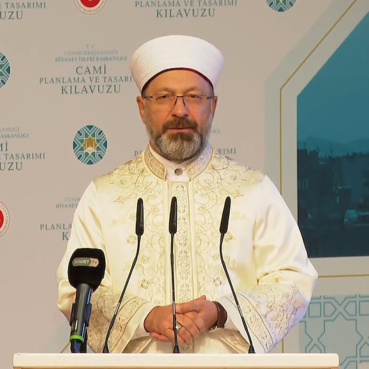 Diyanet İşleri Başkanı Erbaş: Camiler hayata anlam katan değerlerin birleştiği mekanlardır
