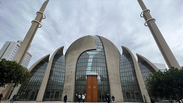Köln'deki DİTİP Merkez Camii