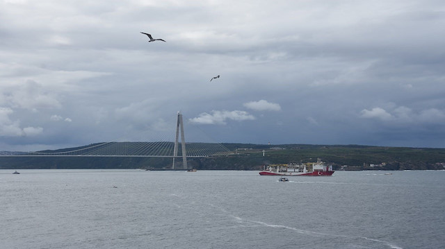 Yavuz sondaj gemisi, petrol ve doğan gaz arama çalışmaları için Karadeniz'e açıldı. 