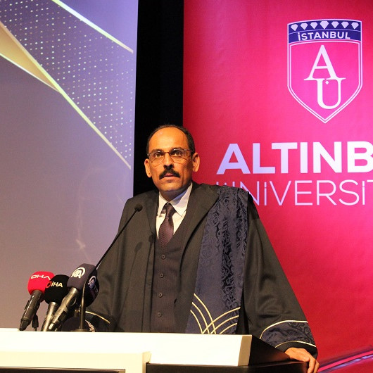 Cumhurbaşkanlığı Sözcüsü Kalına Altınbaş Üniversitesinden fahri doktora unvanı