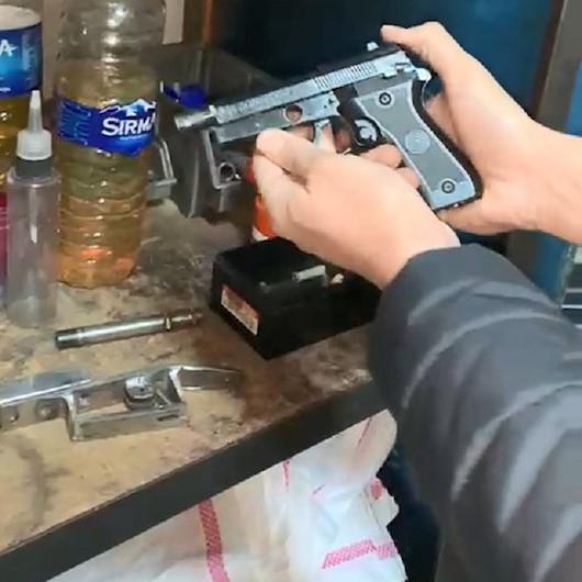 Sarıyerde silah imalathanesine baskın