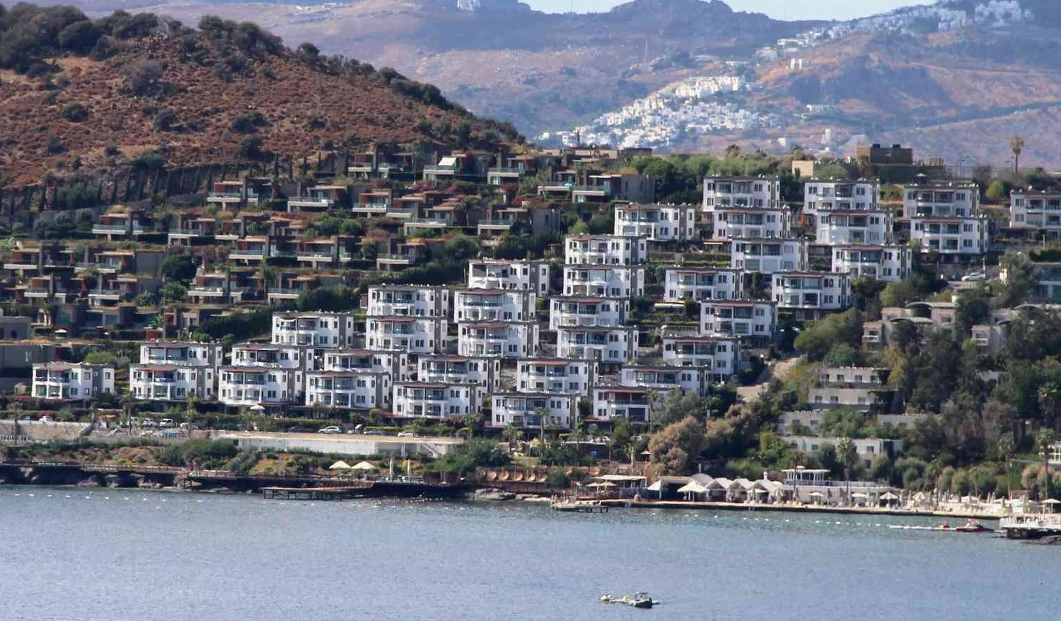 bodrum da fahis ev fiyatlari pes dedirtiyor memurlar ve personeller kaciyor yeni safak