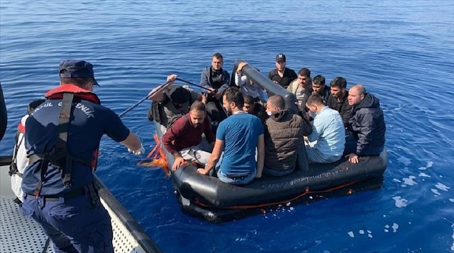 تركيا.. إنقاذ 63 مهاجرا قبالة سواحل ولاية أيدن