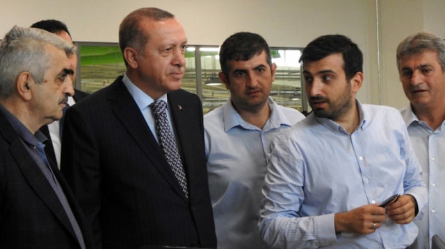 Özdemir Bayraktar, Cumhurbaşkanı Recep Tayyip Erdoğan, Haluk Bayraktar ve Selçuk Bayraktar