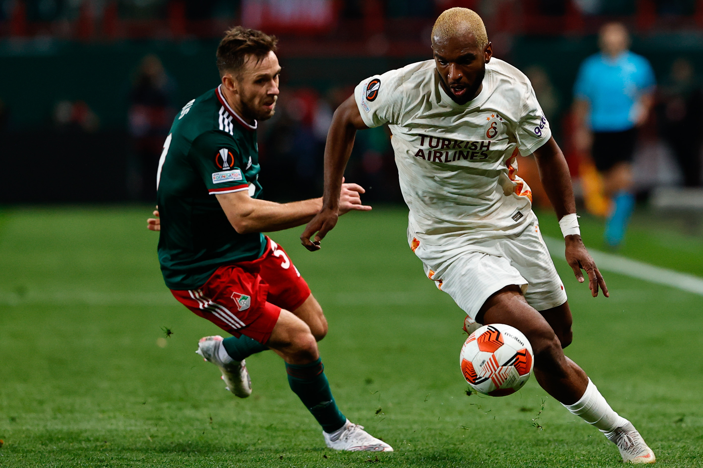 Ryan Babel, görev yaptığı 76 dakikada rakiplerine zor anlar yaşattı.