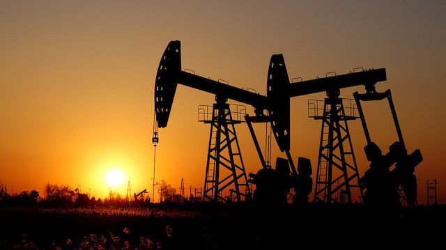 أسعار النفط مستقرة مع تراجع الفحم والغاز