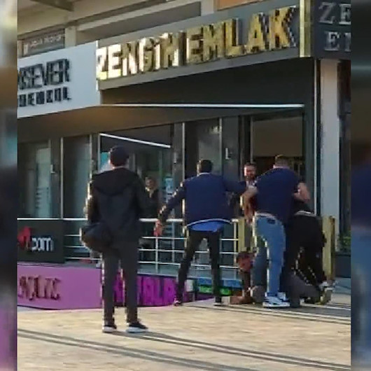 Avcılarda eşini döven adama meydan dayağı