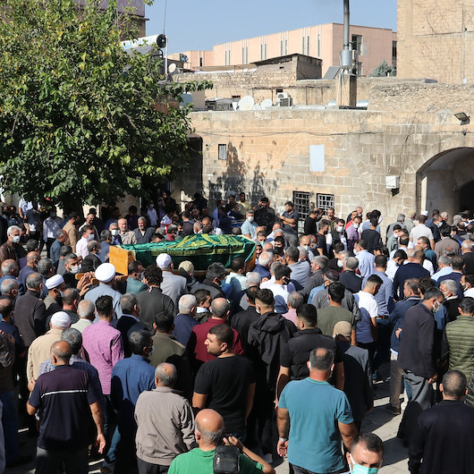 Darbeye direndi koronaya yenildi: Tankları egzozuna tişört tıkayarak durduran gazi Kıntaş vefat etti