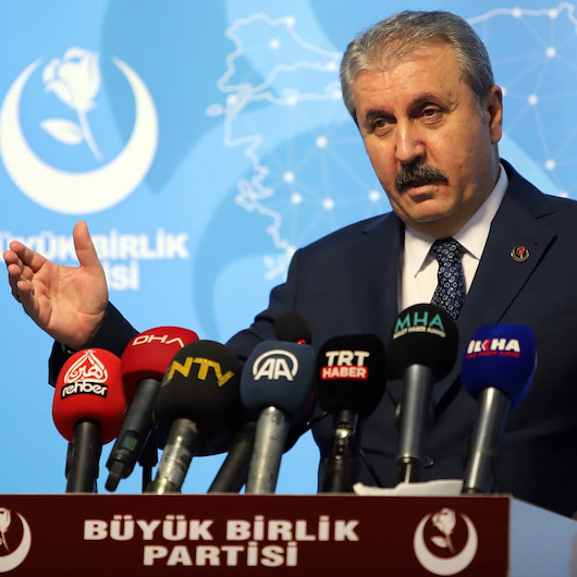 Mustafa Destici: Sınır namustur pankartı asan CHP HDP’nin korkusuyla ‘tezkereye evet’ diyemedi