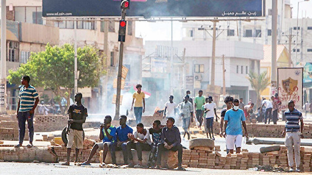 ​الانقلاب العسكري في السودان.. موقع استخباراتي يكشف تورط تل أبيب