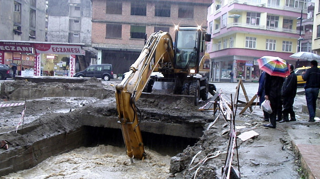 Rize'de sel ve heyelana karşı önlemler alınıyor: 16 dere yatağı genişletilecek yapılar yıkılacak
