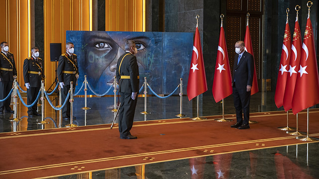 Cumhurbaşkanı Erdoğan, 29 Ekim Cumhuriyet Bayramı tebriklerini kabul etti.