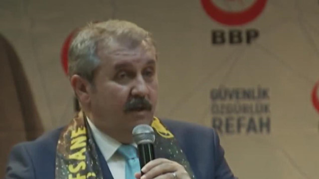 BBP Genel Başkanı Destici'den Akşener'e tepki: Milliyetçiyim diye ortada dolaşmayacaksın