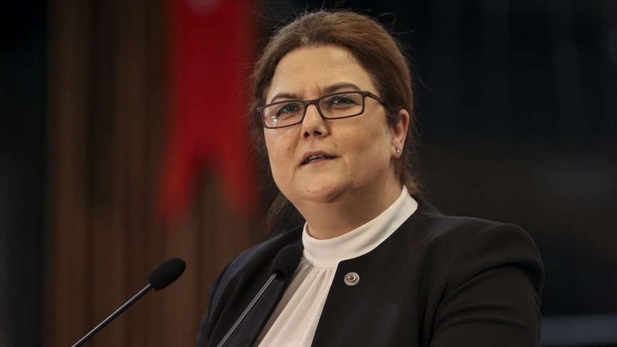 Bakan Derya Yanık
