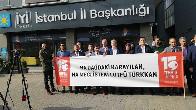 15 Temmuz Derneği'nden İYİ Parti binası önünde Lütfü Türkkan protestosu.