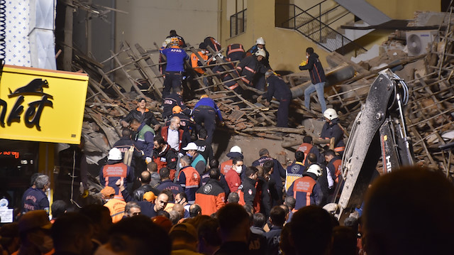 Malatya'da 2 katlı bina çökmüş, 13 kişi yaralanmıştı. 