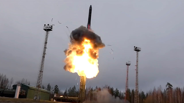 Rusya'nın füze denemesi ABD'yi endişelendirdi: Uzayı tehlikeye atıyor
