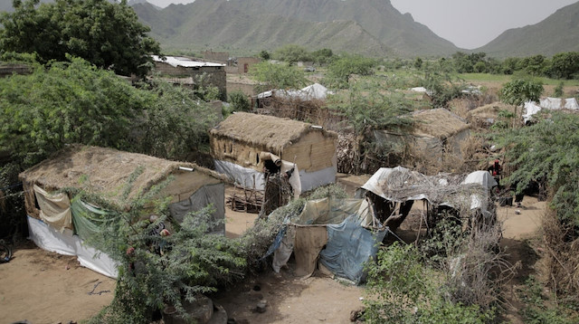 BM: Yemen Hudeyde'de son 4 günde binden fazla aile evinden oldu