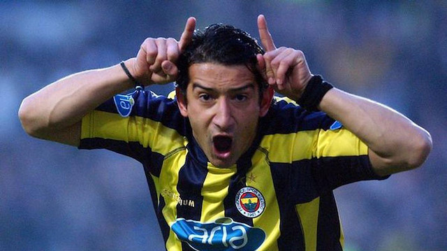 Serhat Akın 2000-2005 yılları arasında Fenerbahçe forması giymişti.
