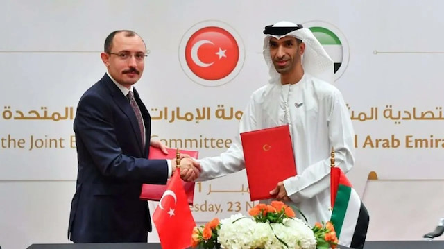 Ticaret Bakanı Mehmet Muş ile  BAE Ekonomi Bakanı Abdullah bin Tuk el-Mari