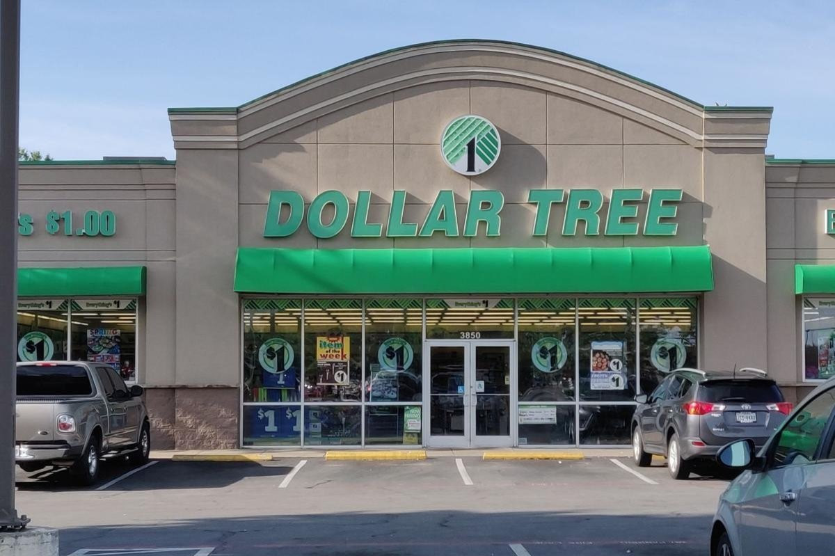 Dollar Tree tüm ürünlere yüzde 25 zam yapılacağın açıkladı.