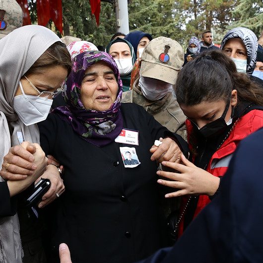 Kilis şehidine acı veda: Gözyaşları sel oldu