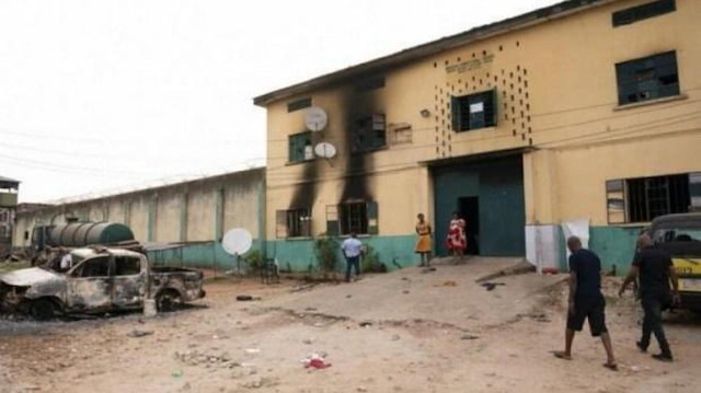 Nijerya'da hapishaneye silahlı saldırı: 252 mahkum firar etti