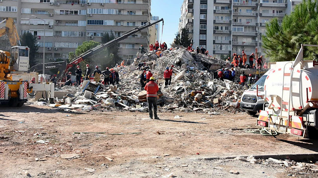 Bayraklı'daki Emrah Apartmanı'nda 30 kişi hayatını kaybetti, 8 kişi yaralandı. 